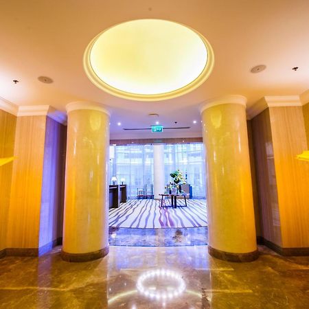 Somewhere Hotel Apartment Dubai Bagian luar foto