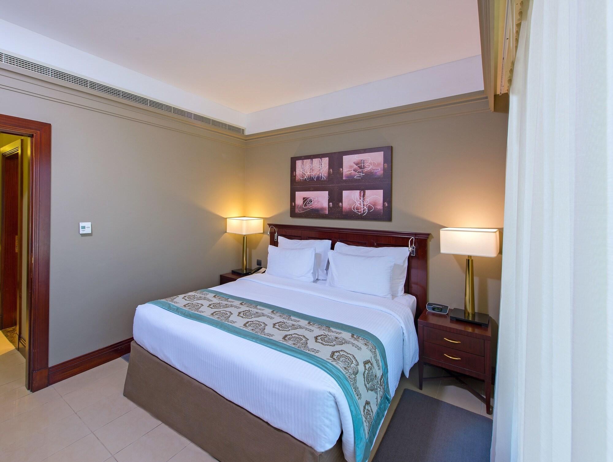 Somewhere Hotel Apartment Dubai Bagian luar foto