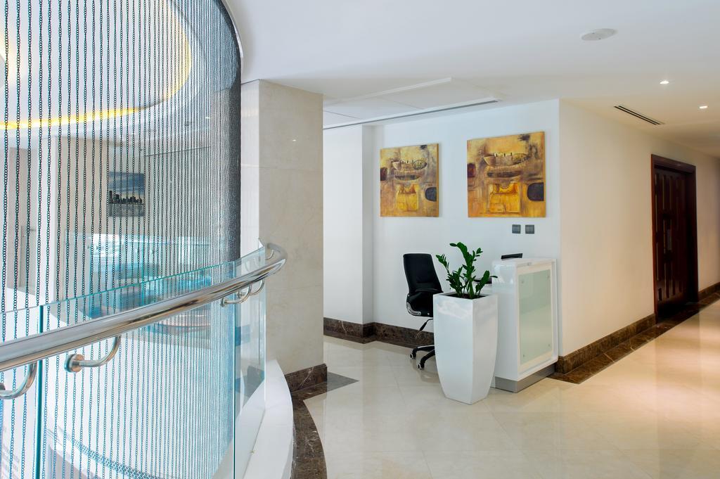 Somewhere Hotel Apartment Dubai Bagian luar foto